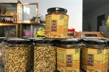 Thai Minh Nguyen Company, produces the Kim Ngan Hoa Tea