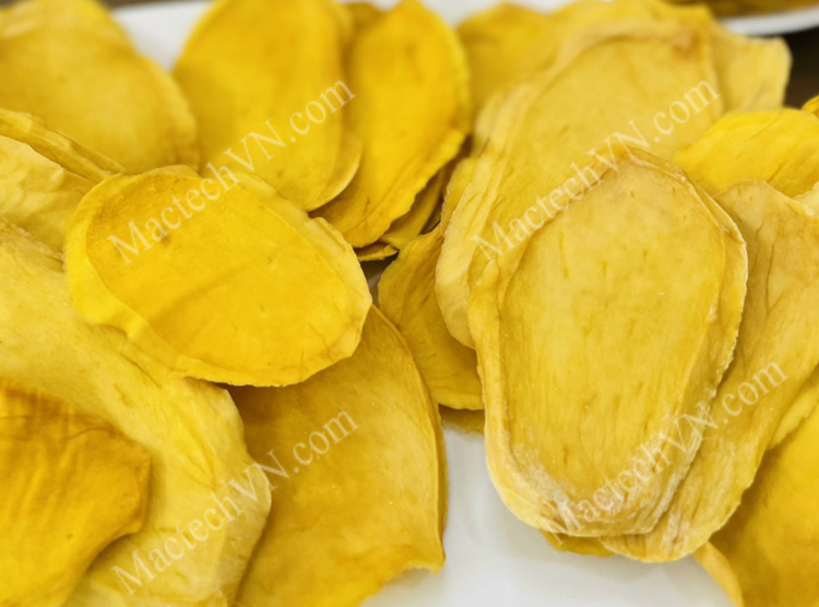 Vuon Ba Ba Company, specializes in producing soft dried fruits